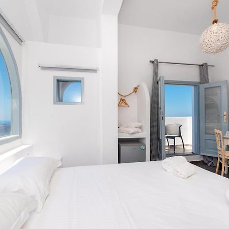 Katris Apartments Fira  Ngoại thất bức ảnh